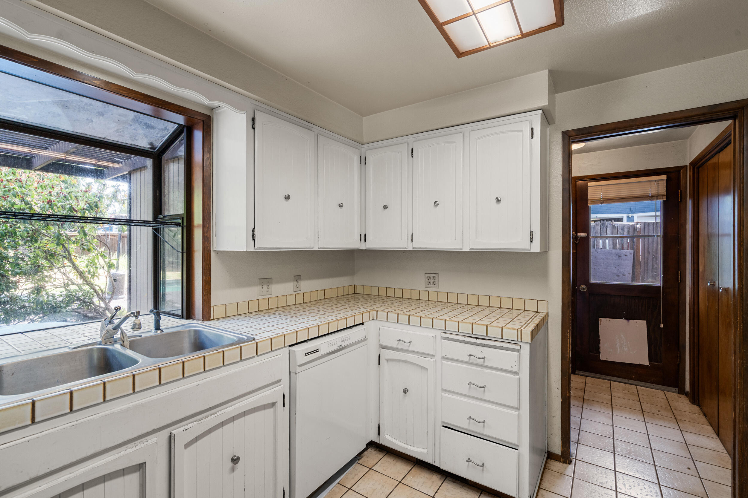 312 N Barneburg Road