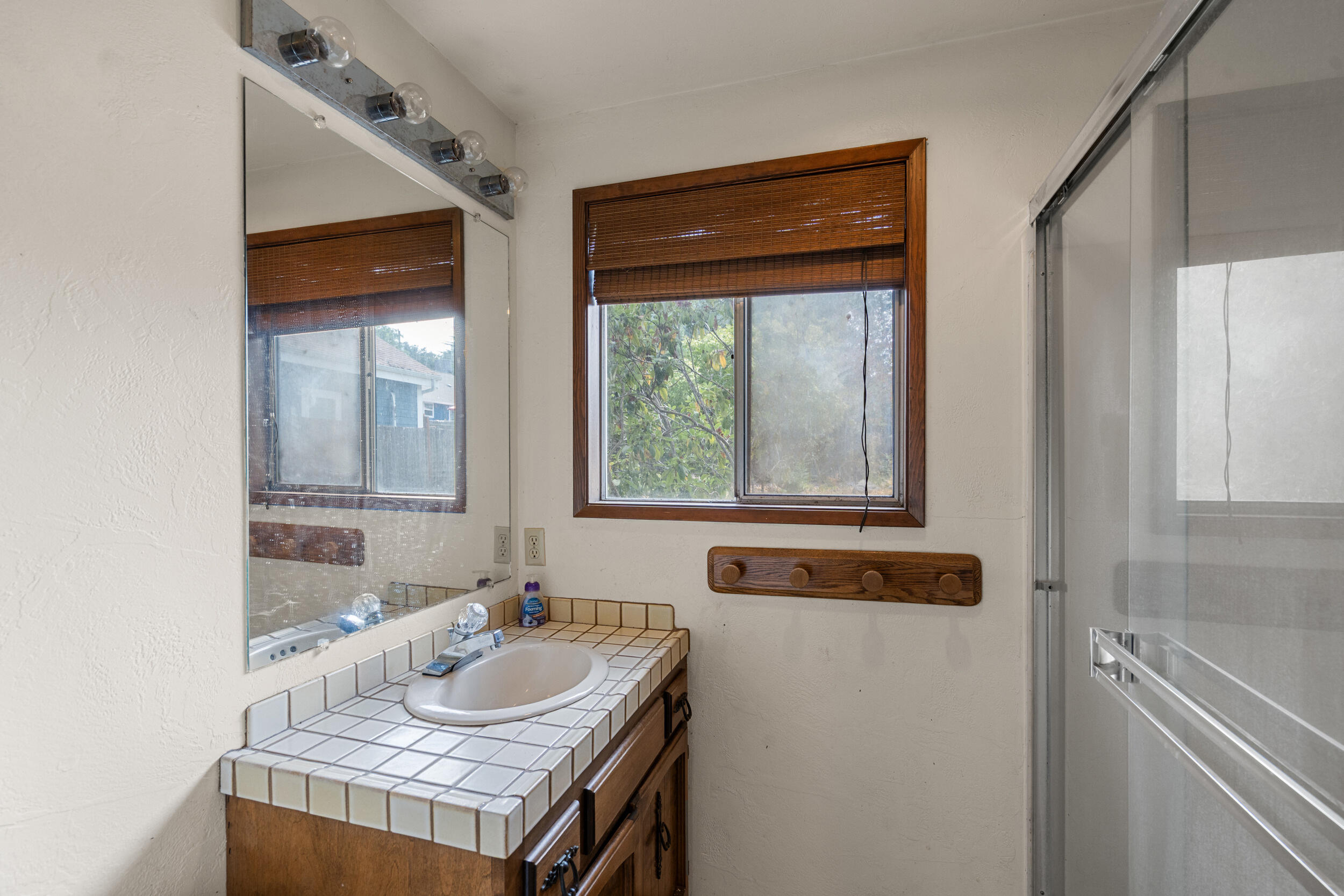 312 N Barneburg Road