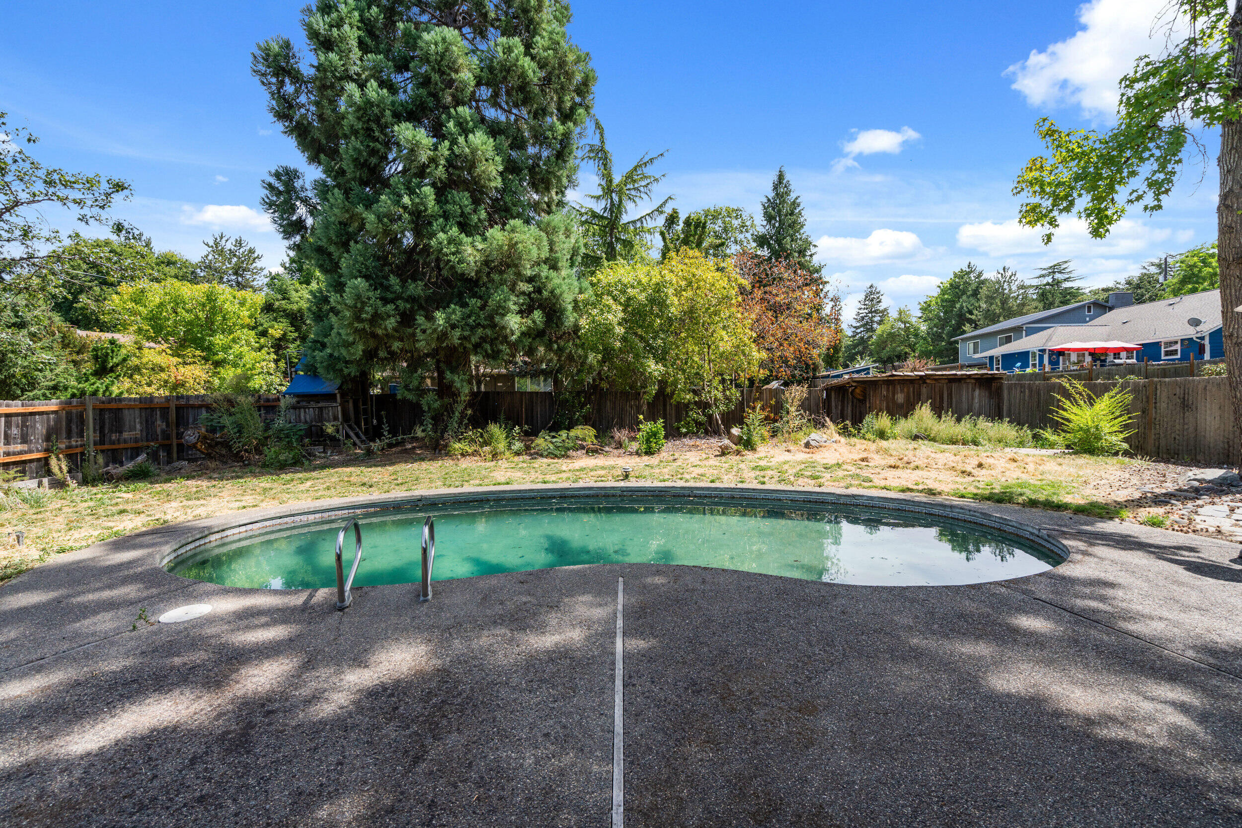 312 N Barneburg Road