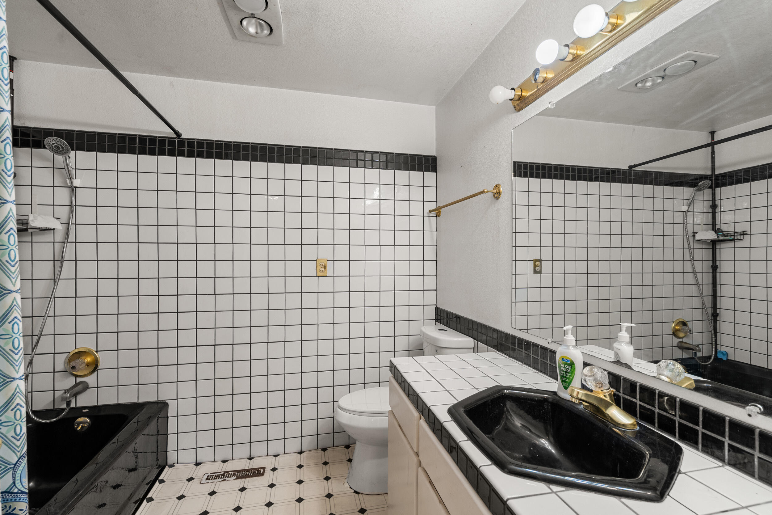 312 N Barneburg Road