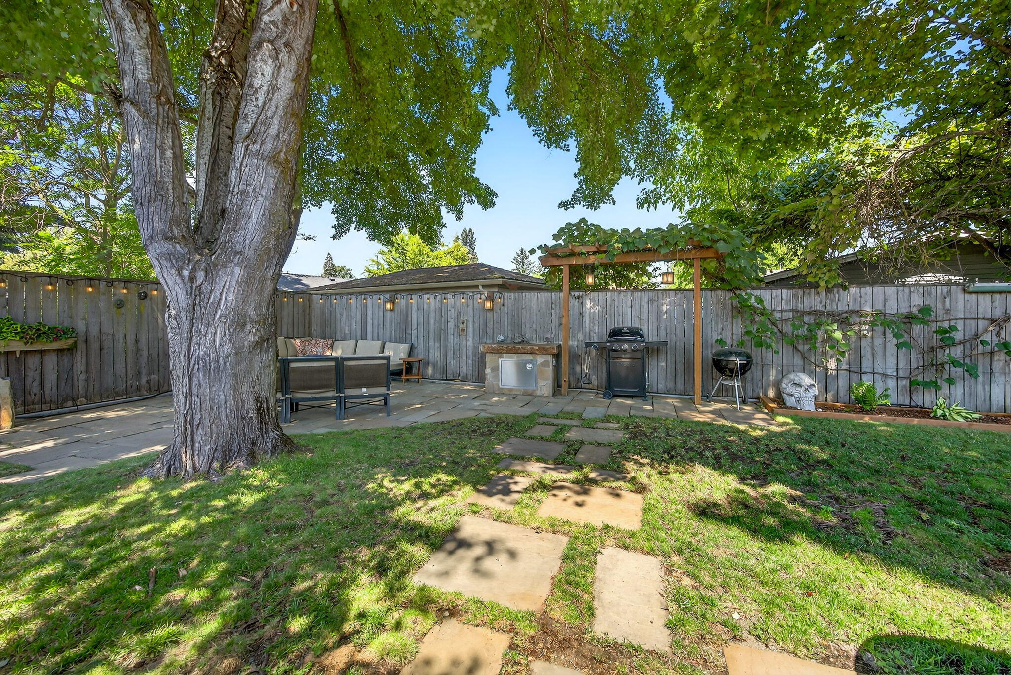 1225 Fortune Drive