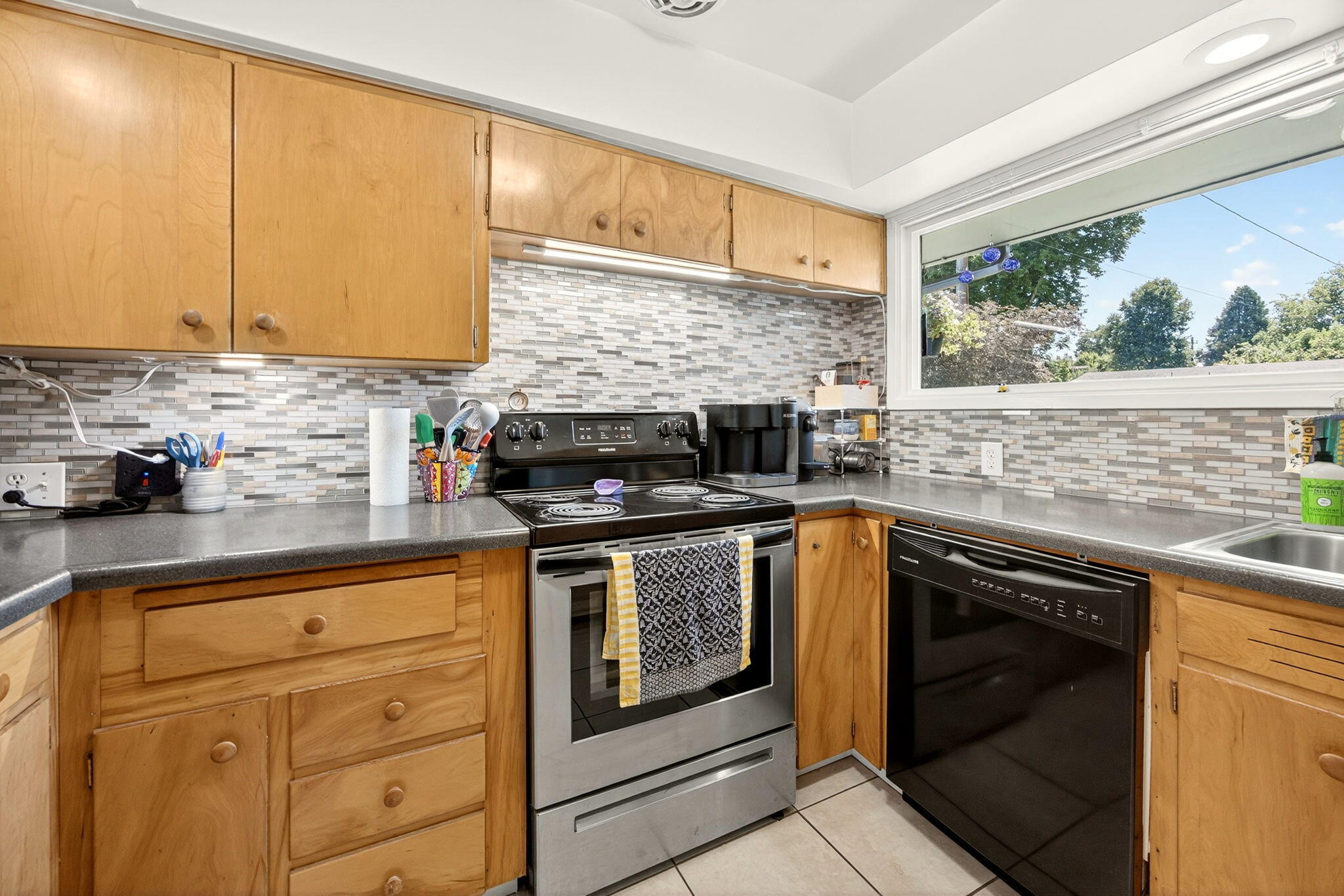 1225 Fortune Drive