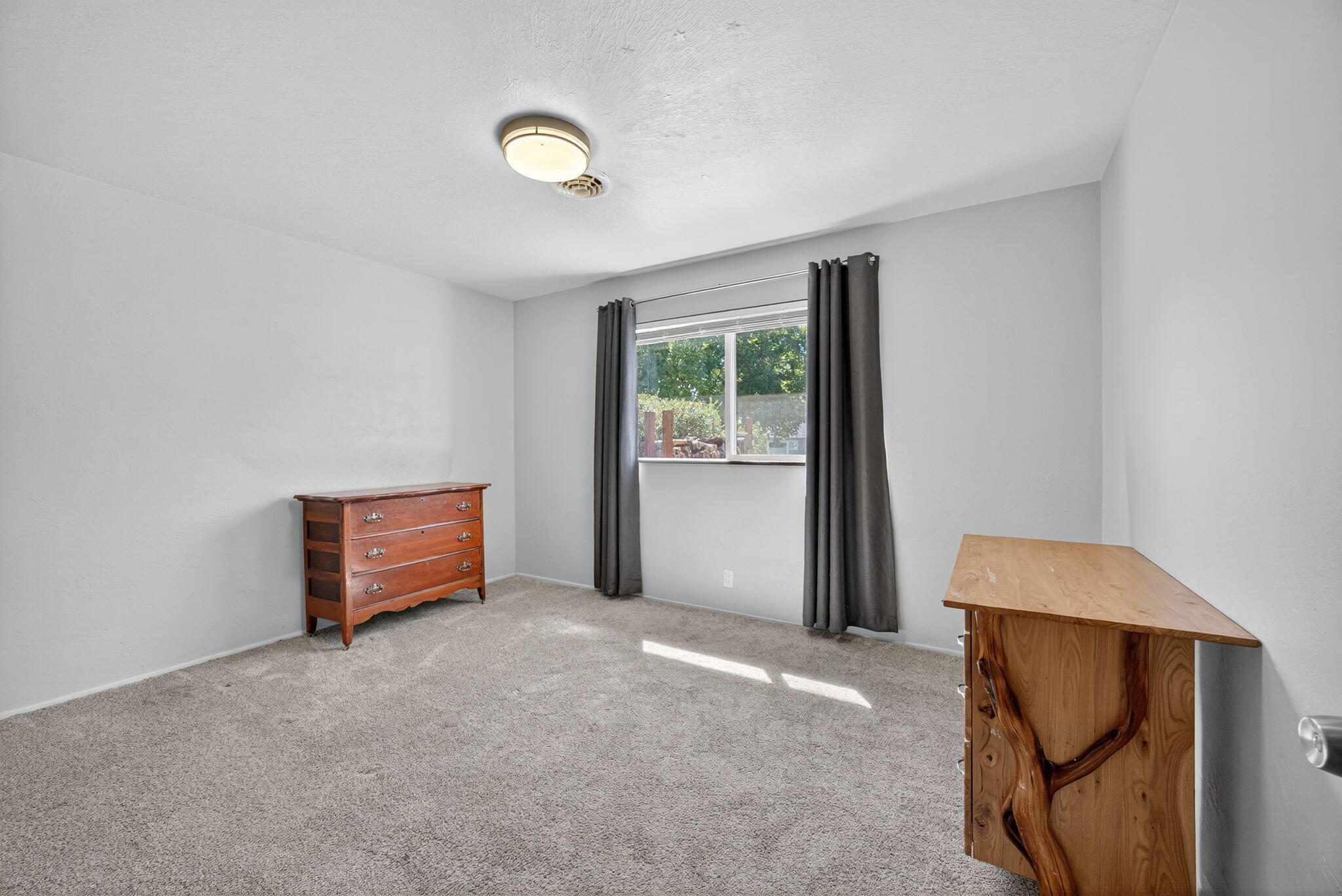 609 Carrington Avenue