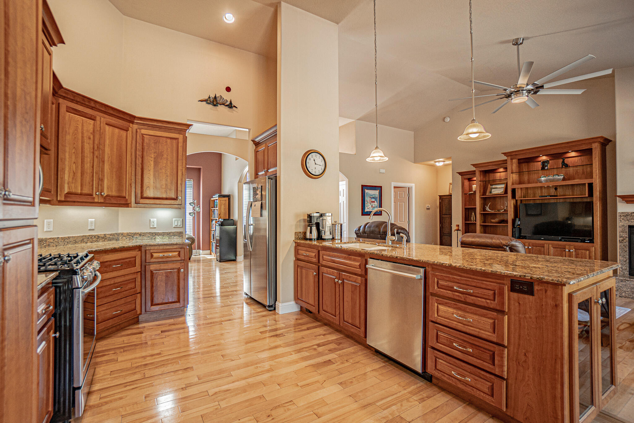 203 Bellerive Drive