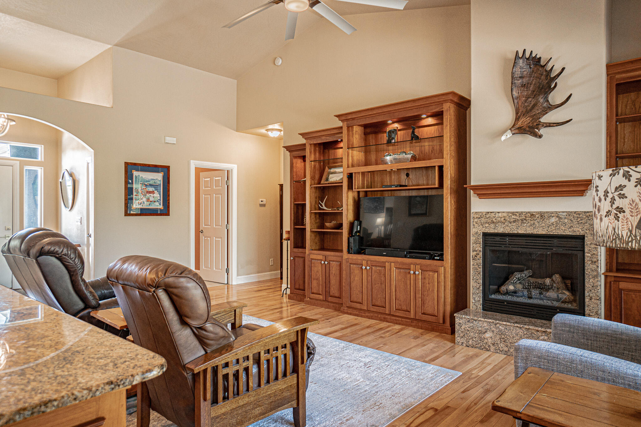 203 Bellerive Drive