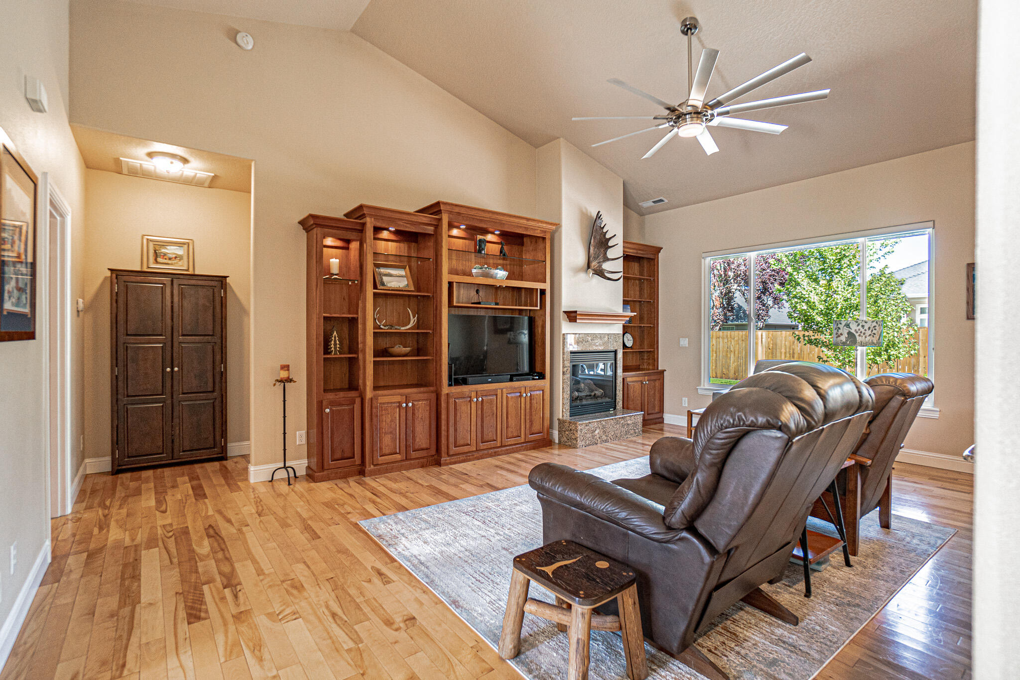 203 Bellerive Drive
