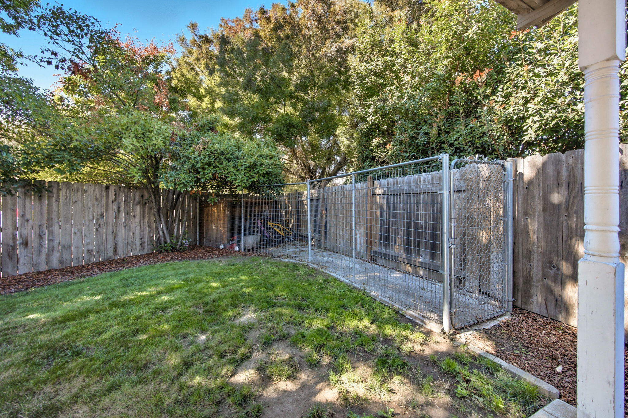 2825 Duell Avenue