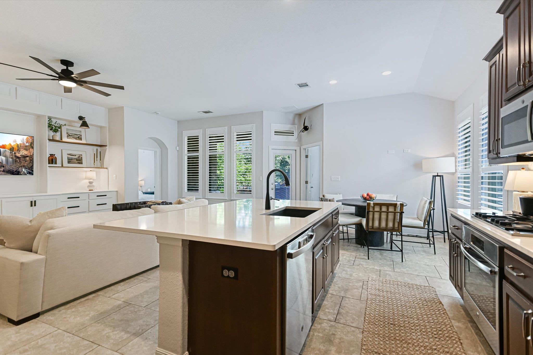 18409 Deleon Bayou LN