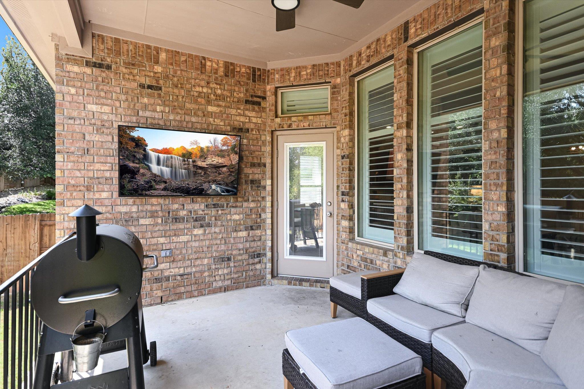 18409 Deleon Bayou LN