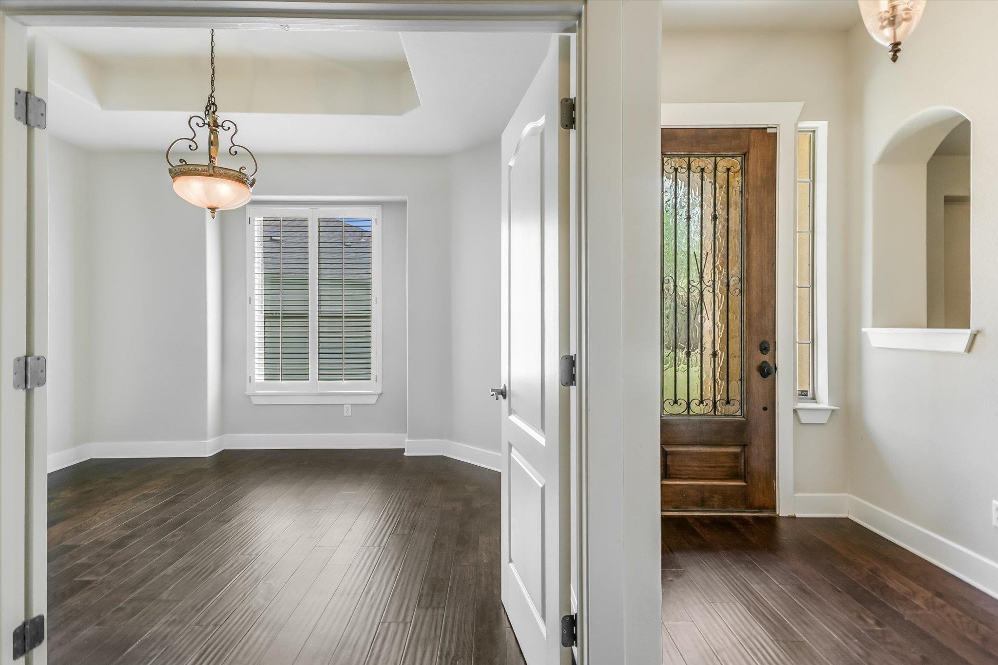 210 Rivulet LN