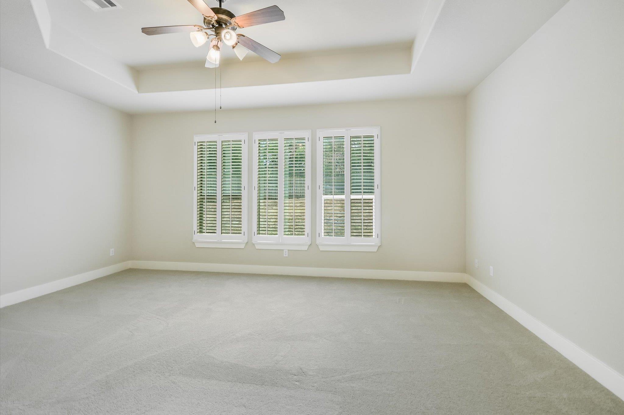 210 Rivulet LN