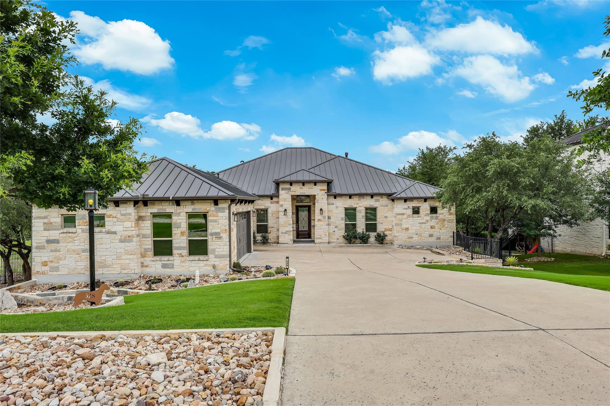 328 Ringtail Stream DR