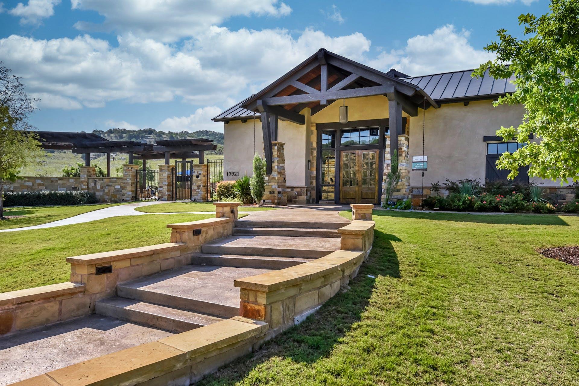 5805 Buchanan Draw RD