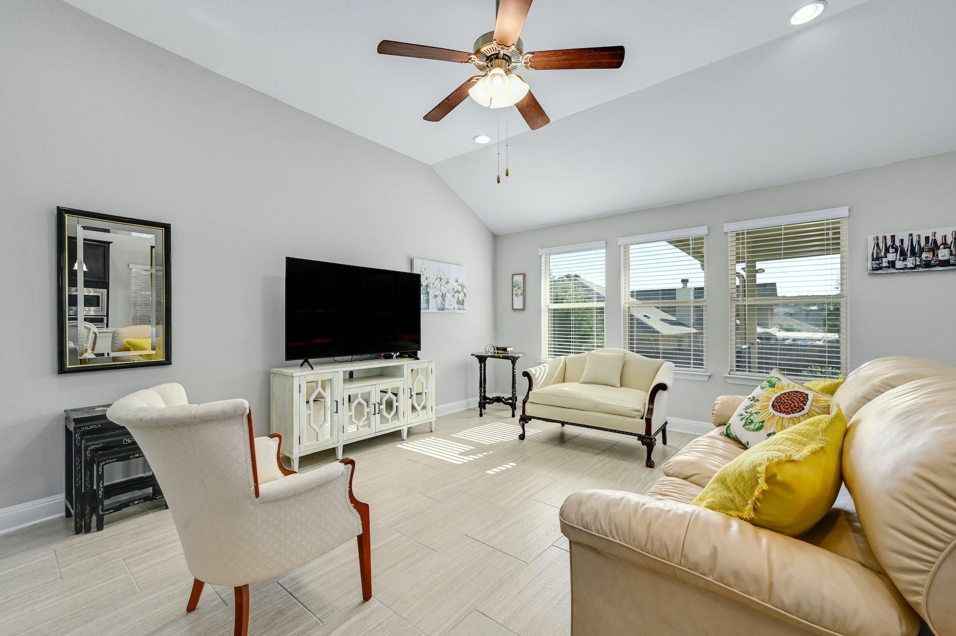 5805 Buchanan Draw RD