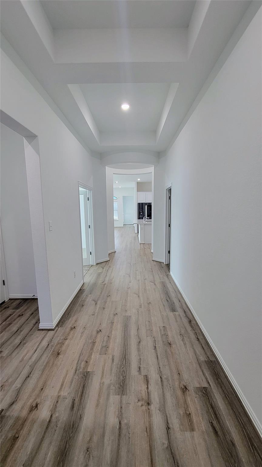 1033 Leadtree LOOP