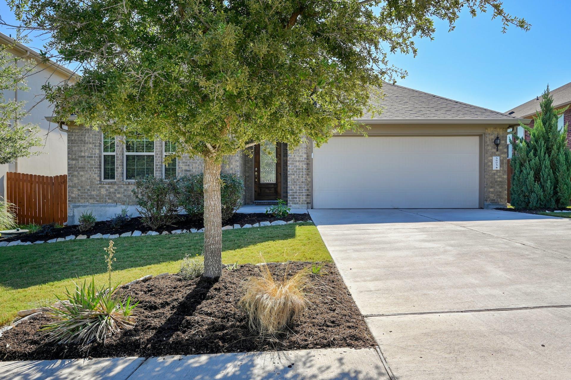 5805 Buchanan Draw RD