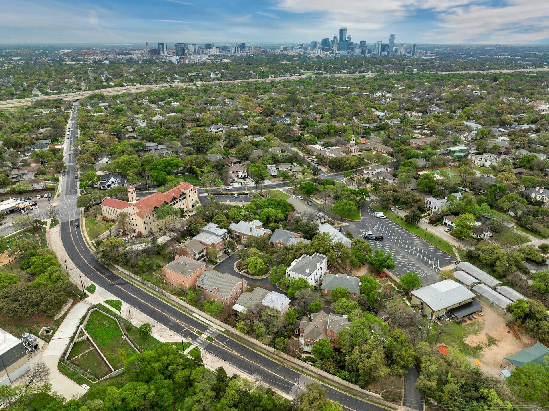 2712 Hillview Green LN