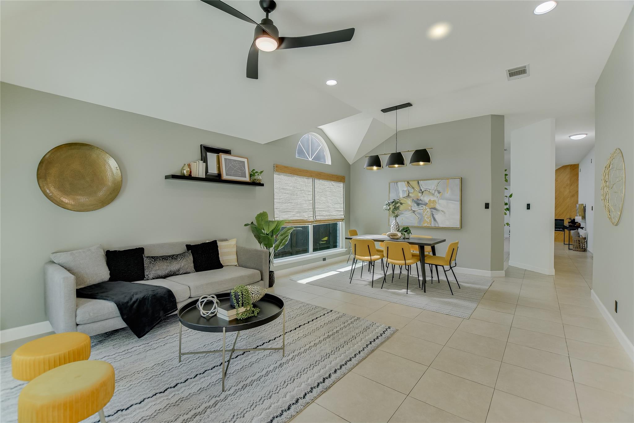 10916 Sierra Oaks