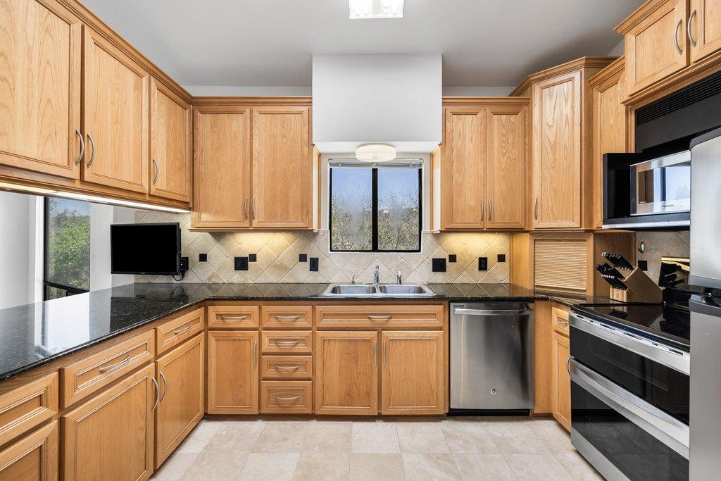 2309 Big Horn DR