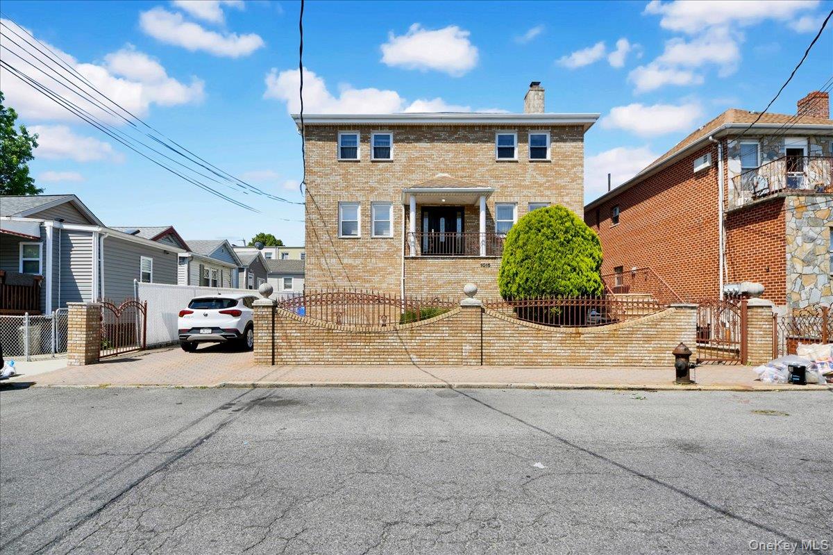 0000 Dean Avenue