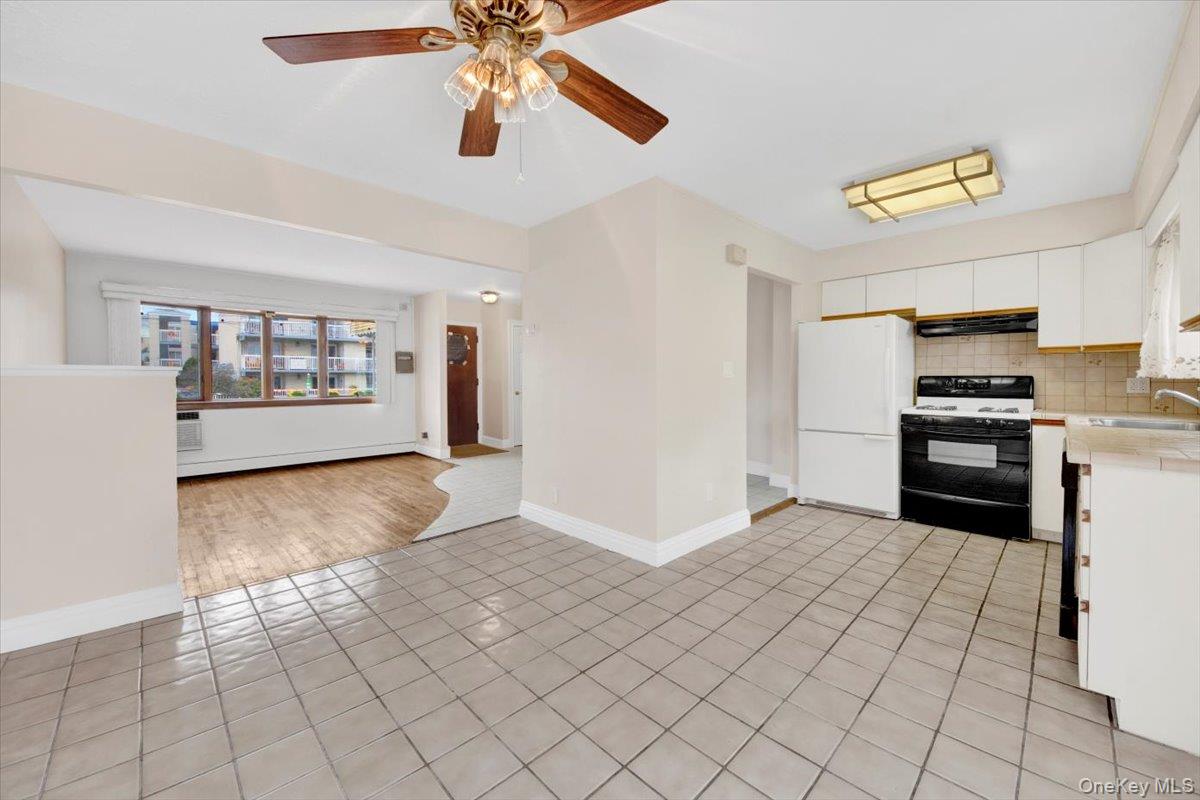 537A Ellsworth Avenue