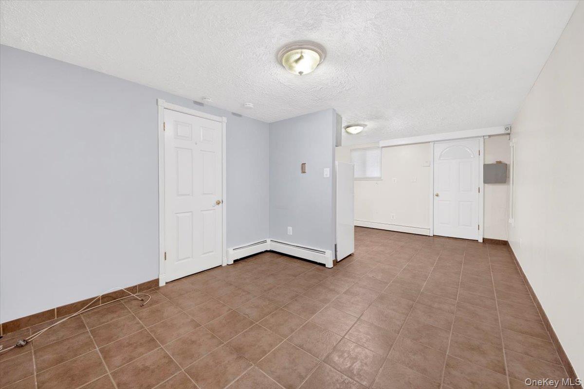 537A Ellsworth Avenue