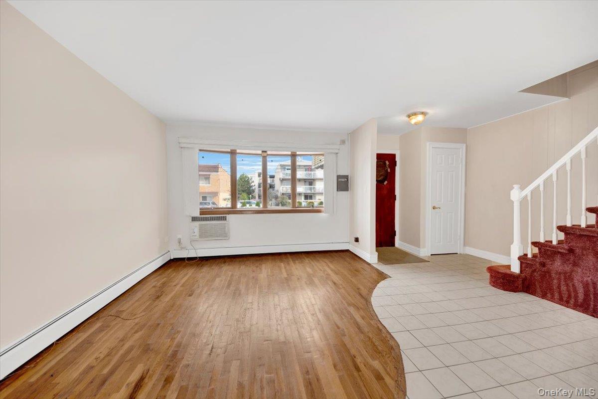 537A Ellsworth Avenue