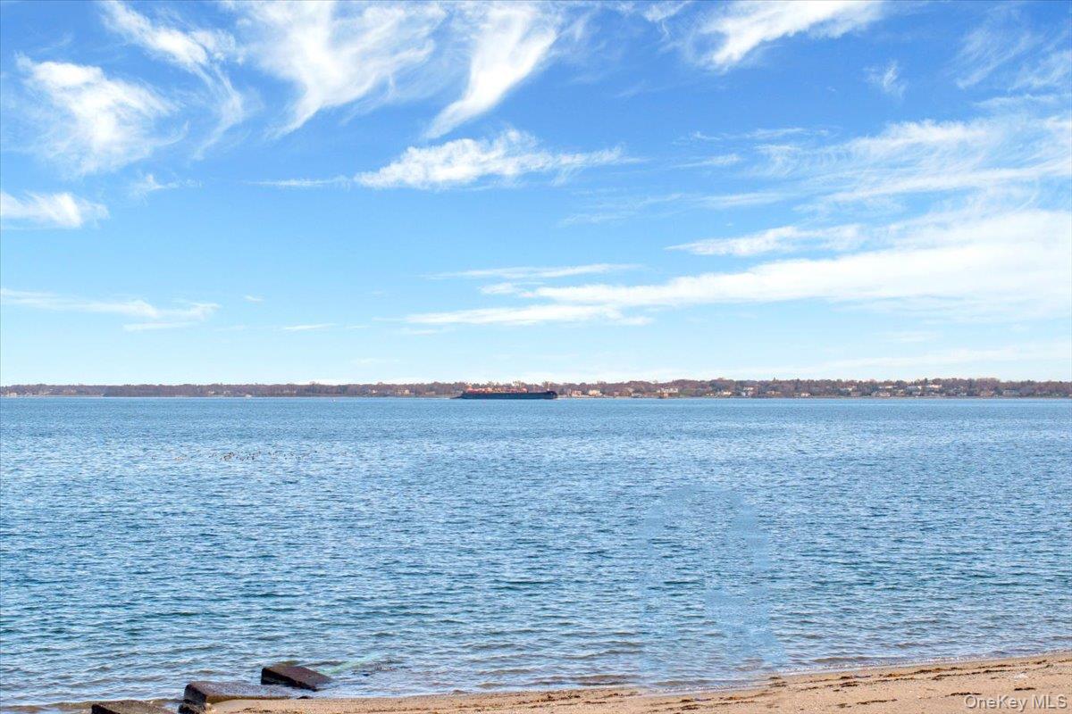 1 Patricia Lane Unit: 403