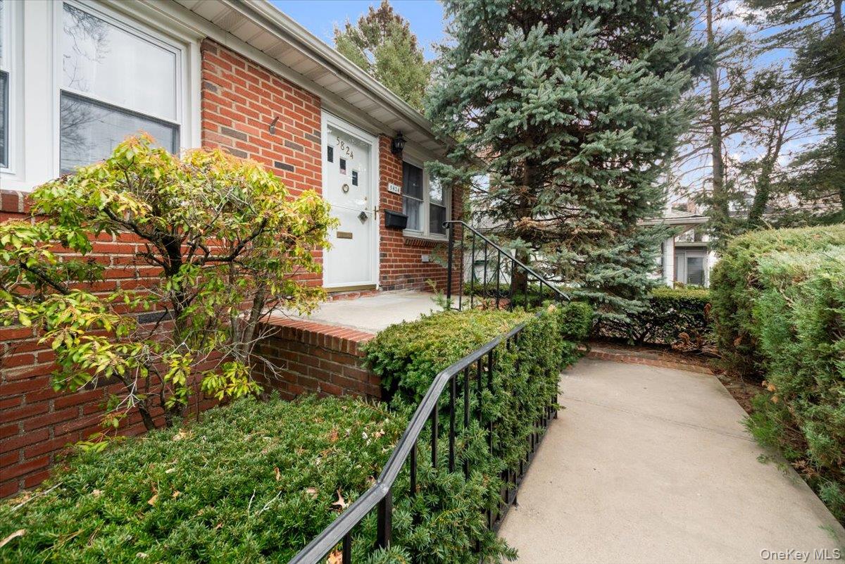 5824 Fieldston Road