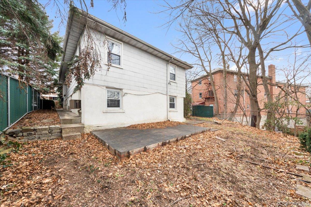 5824 Fieldston Road