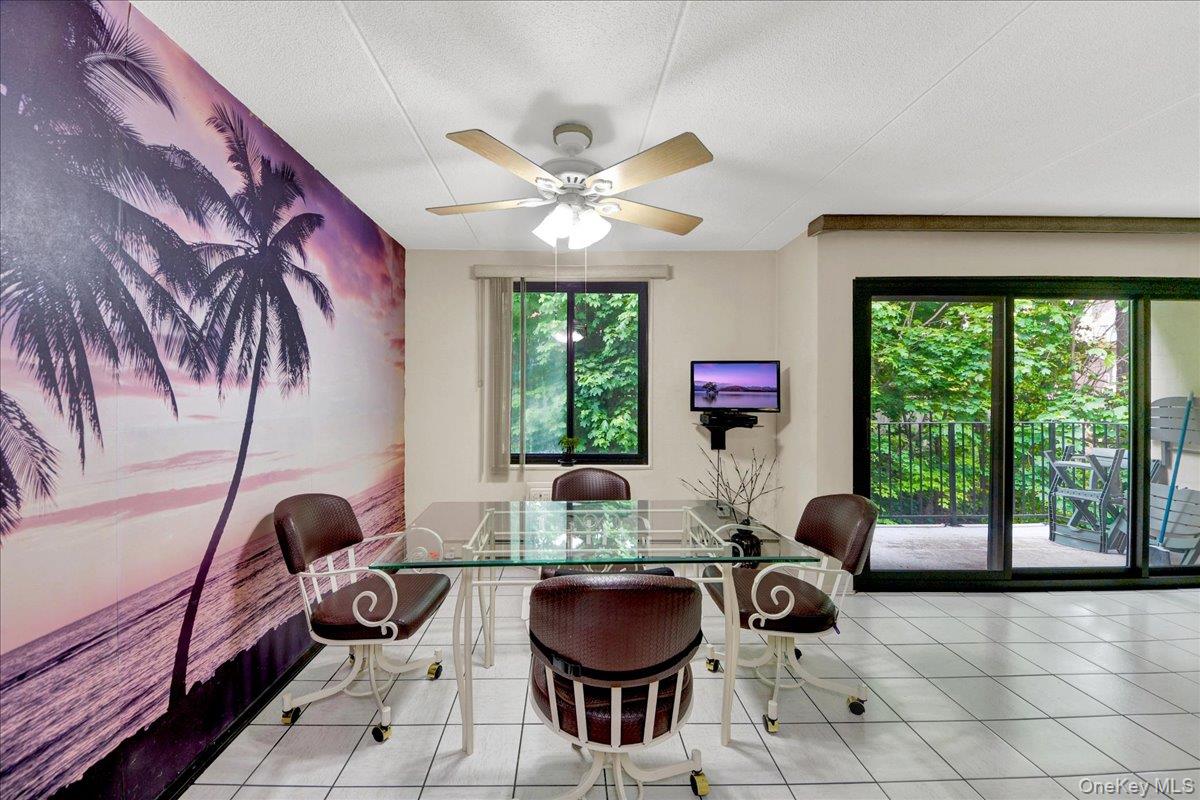130 Colonial Parkway Unit: 4D