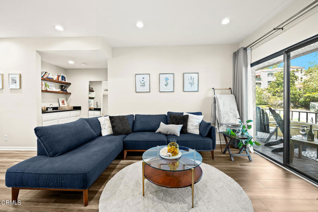 4141 Via Marisol 419