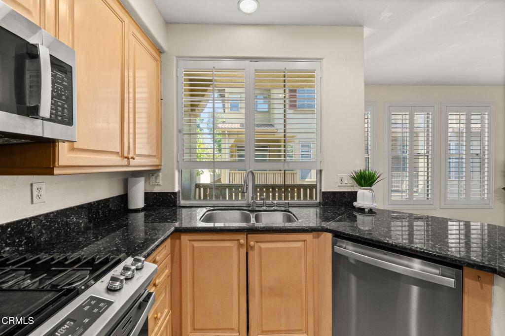 489 W Summerfield Circle