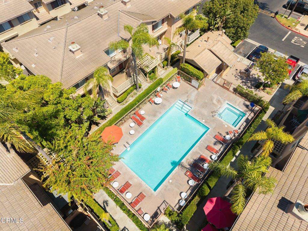 489 W Summerfield Circle