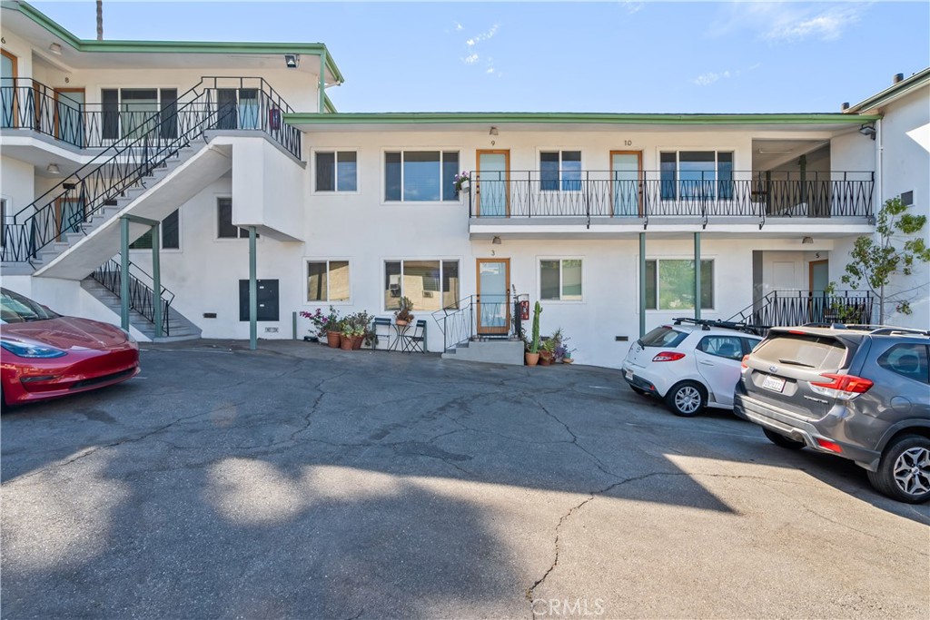 2135 Bellevue 12