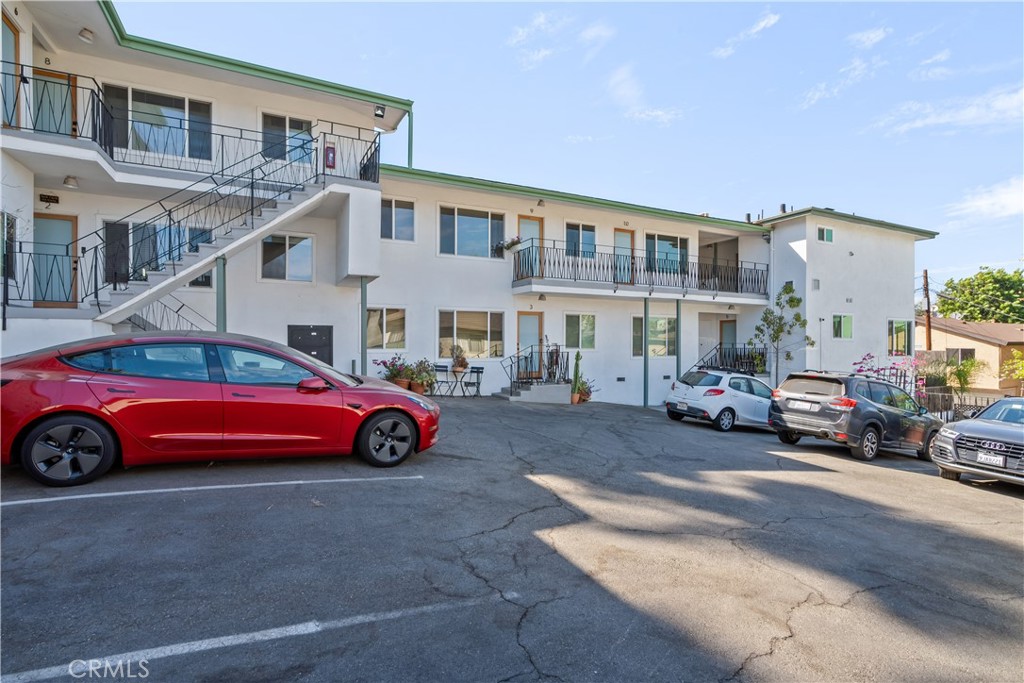 2135 Bellevue 12