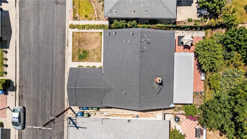 2445 N Ditman Avenue