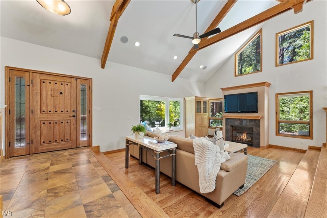 972 Fairway Boulevard