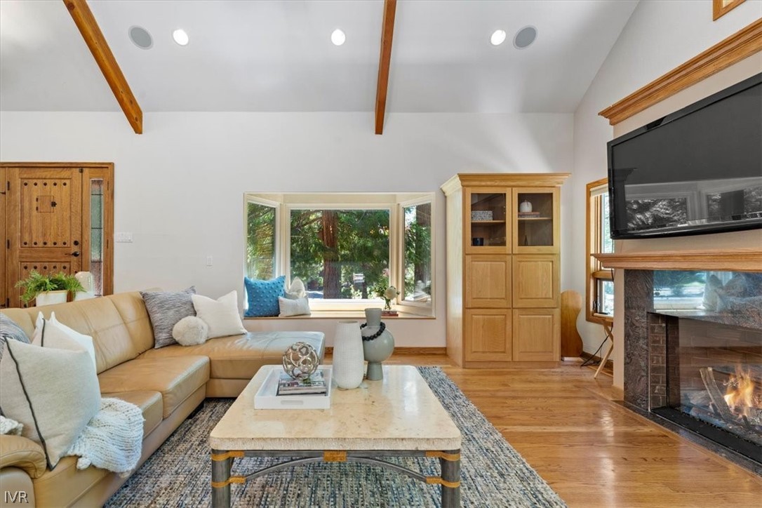 972 Fairway Boulevard