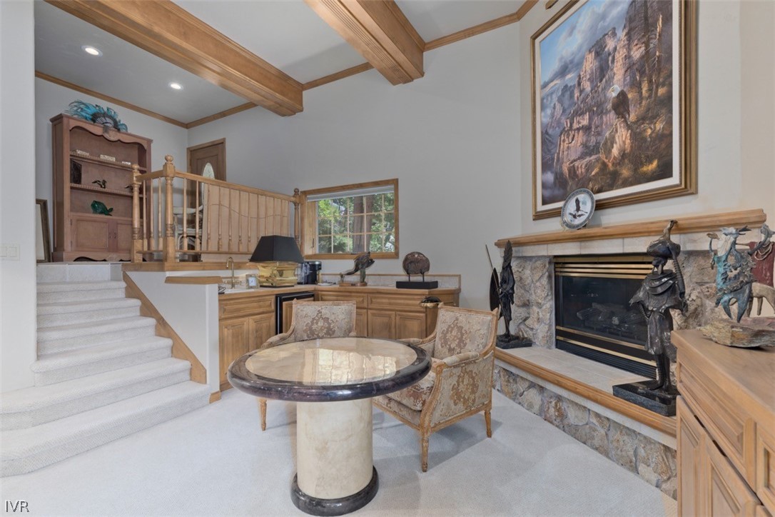525 Fairview Boulevard