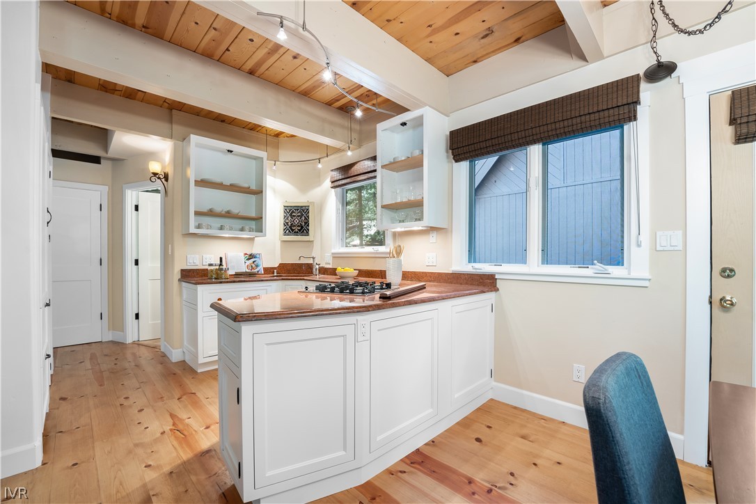 745 Crosby Court 93