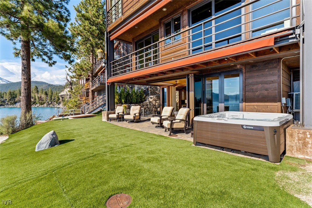 1709 Lakeshore Boulevard