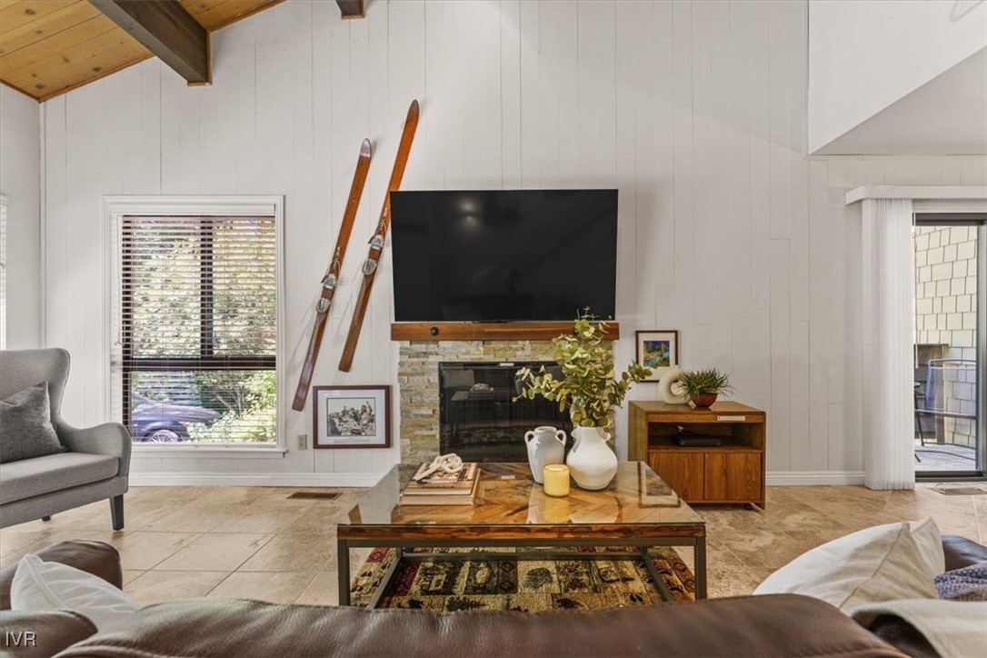 136 Juanita Drive 40