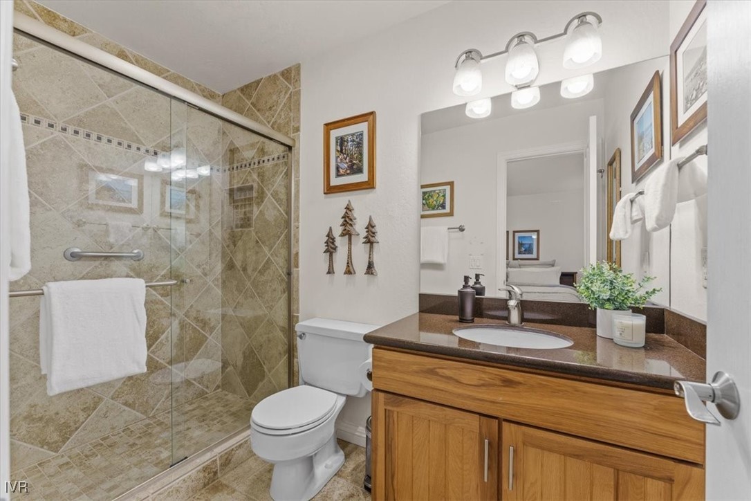 136 Juanita Drive 40