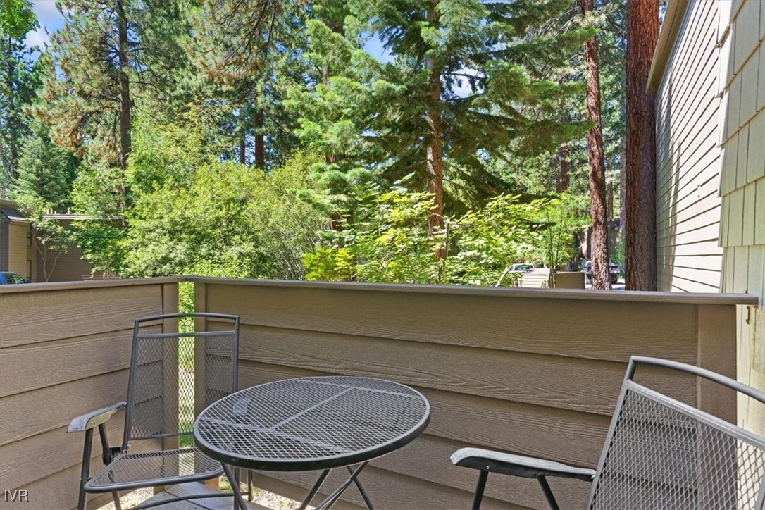 136 Juanita Drive 40