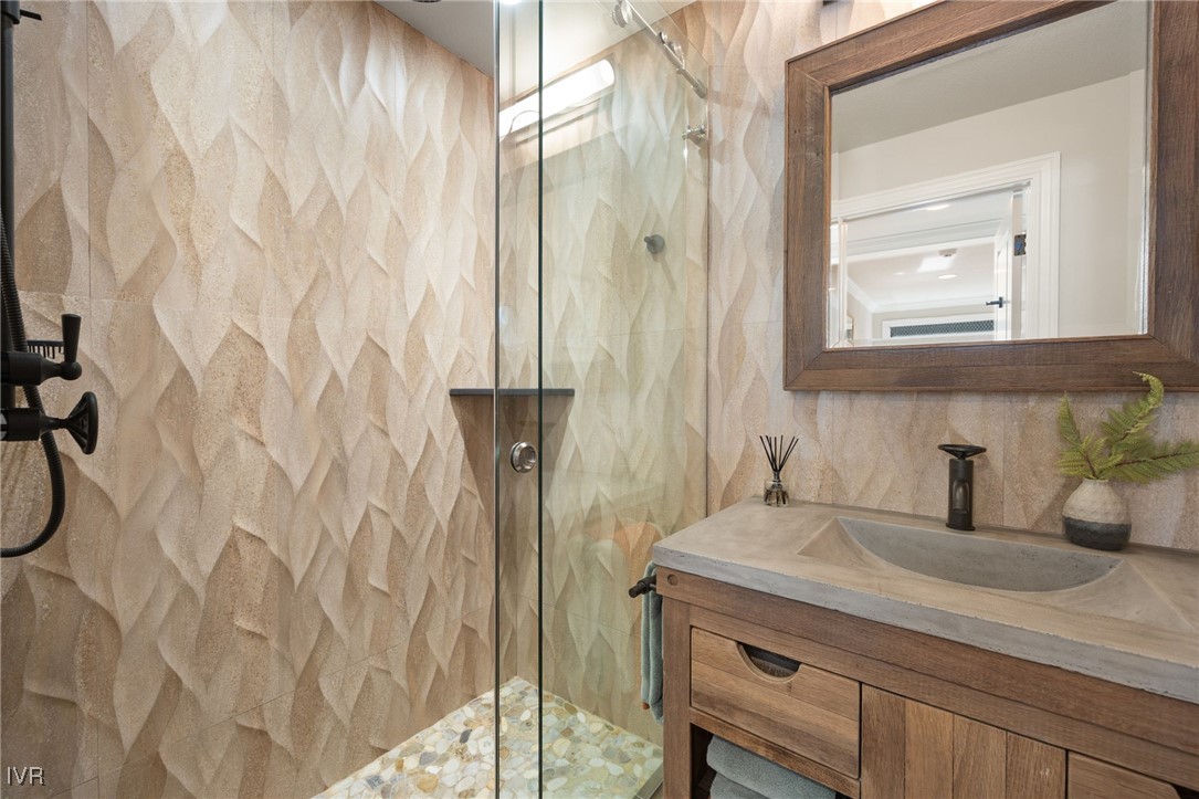 120 State Route 28 3