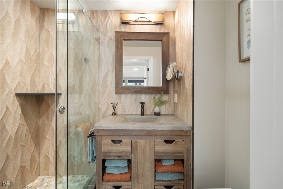 120 State Route 28 3