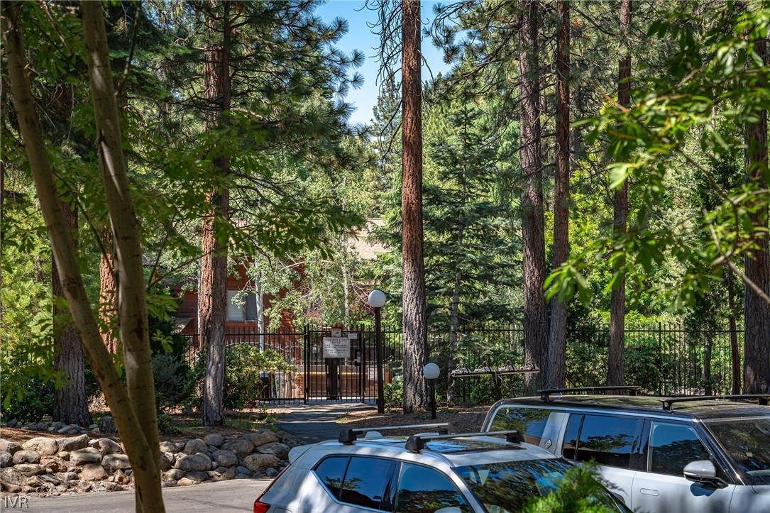 929 Northwood Boulevard 46