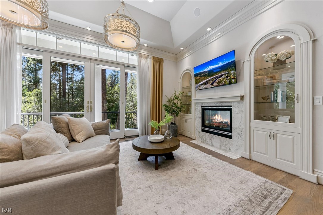 996 4th Green Drive