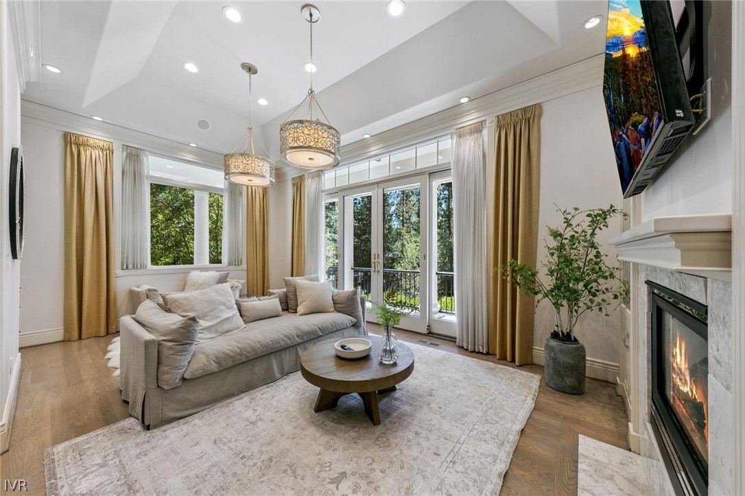 996 4th Green Drive